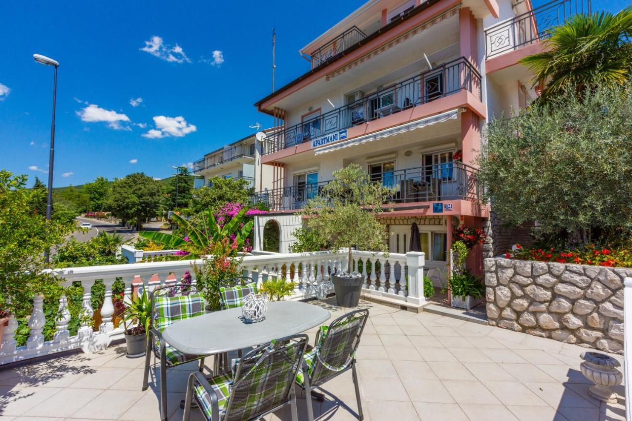 Apartmani Visnja Цриквеница Экстерьер фото
