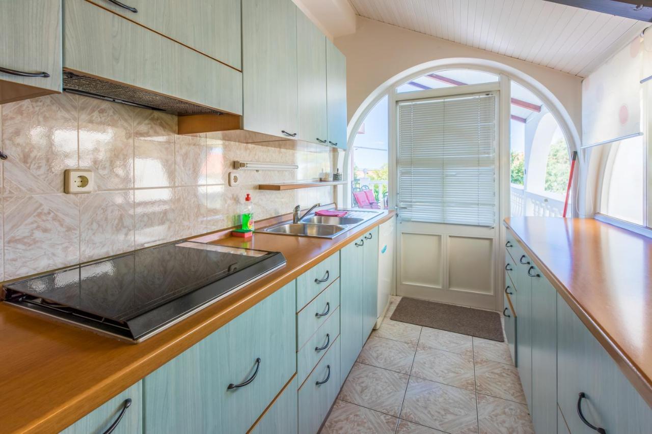 Apartmani Visnja Цриквеница Экстерьер фото