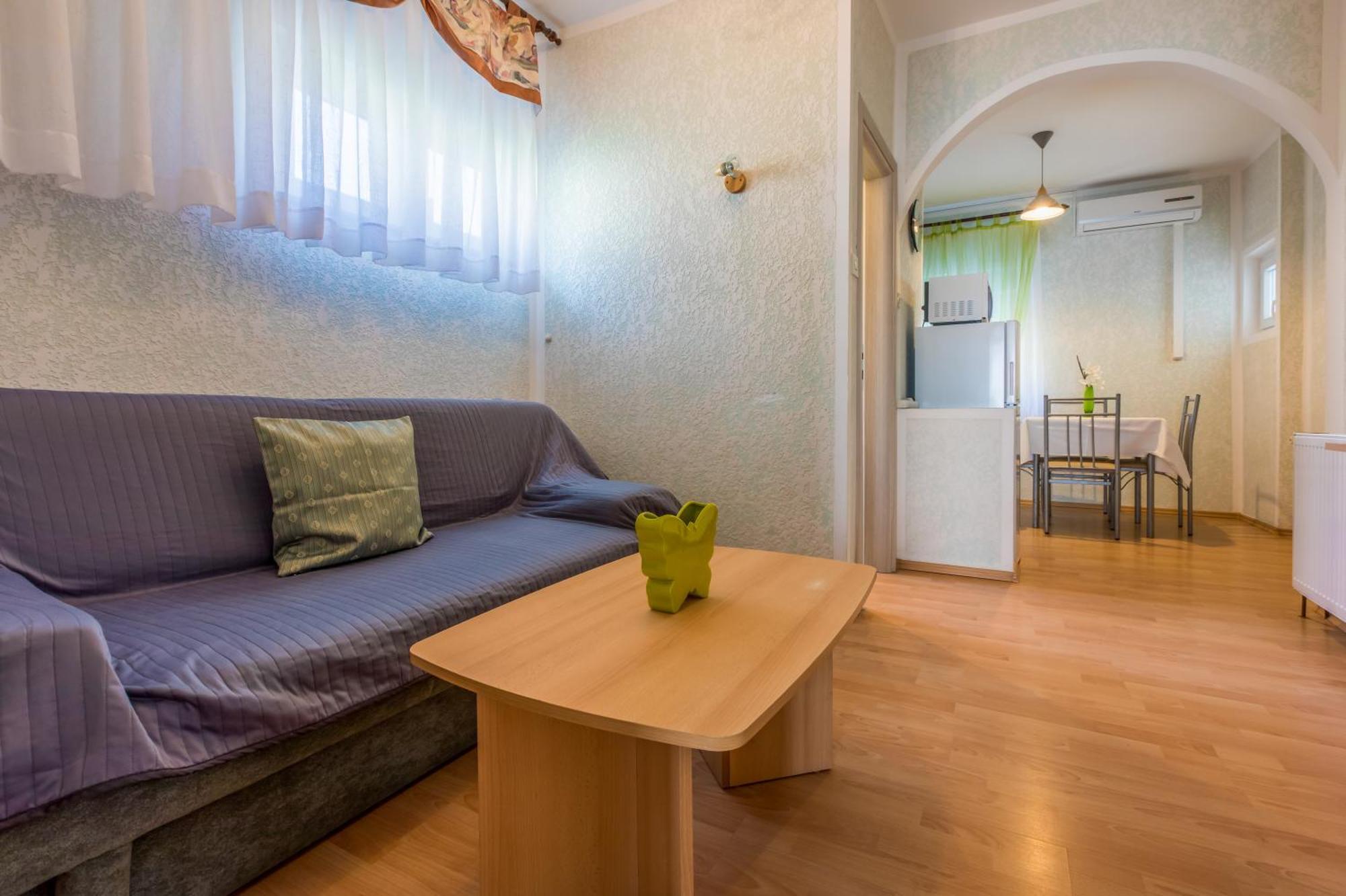 Apartmani Visnja Цриквеница Экстерьер фото
